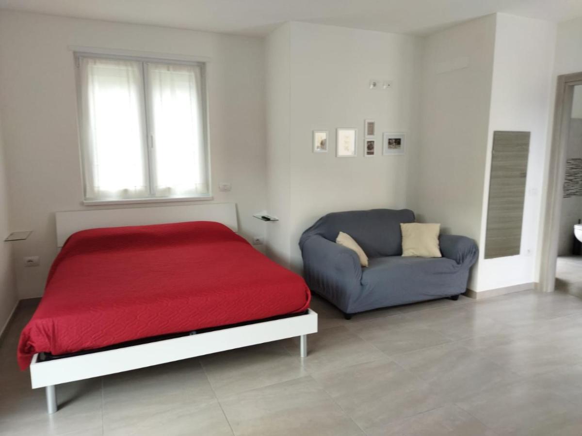 Riva'S Slim House 2 Riva del Garda Exterior foto